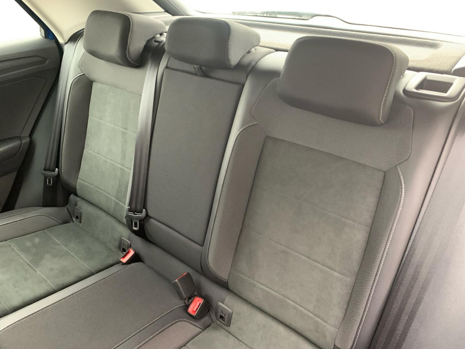Volkswagen T-Roc – Bild 12