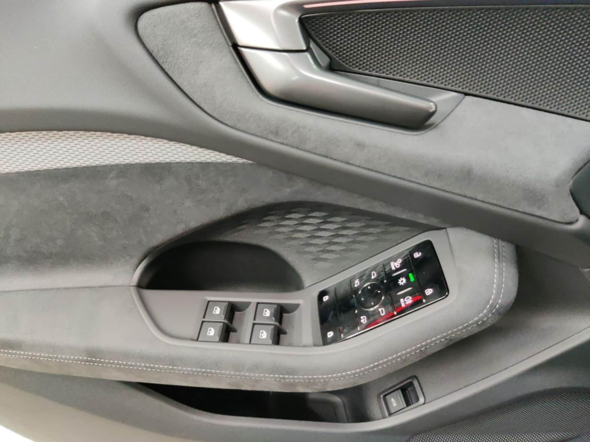 Audi A5 Limousine edition one