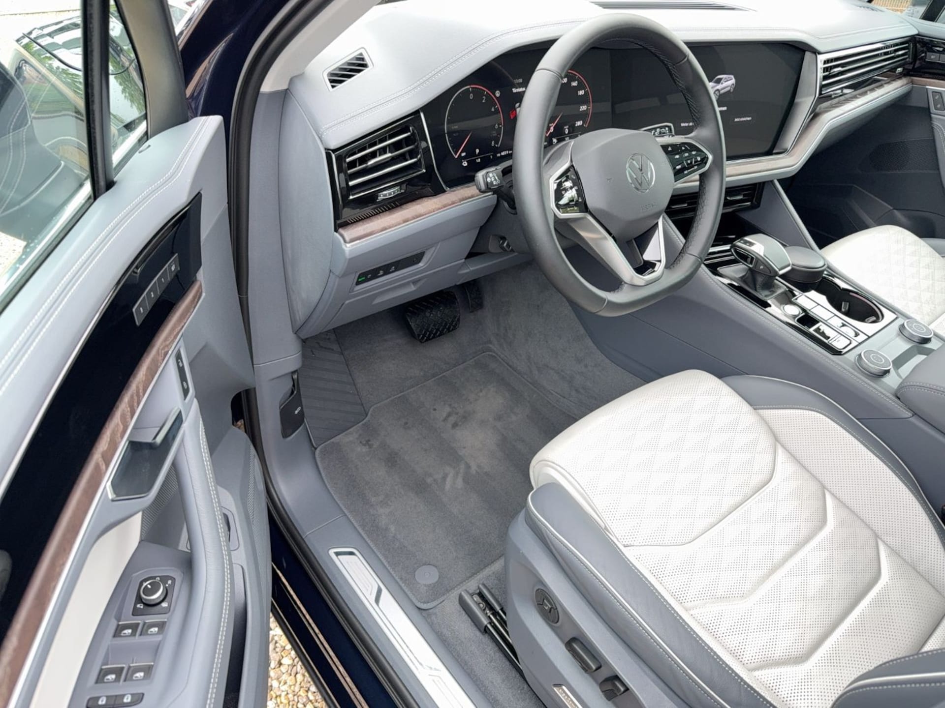 Volkswagen Touareg Elegance