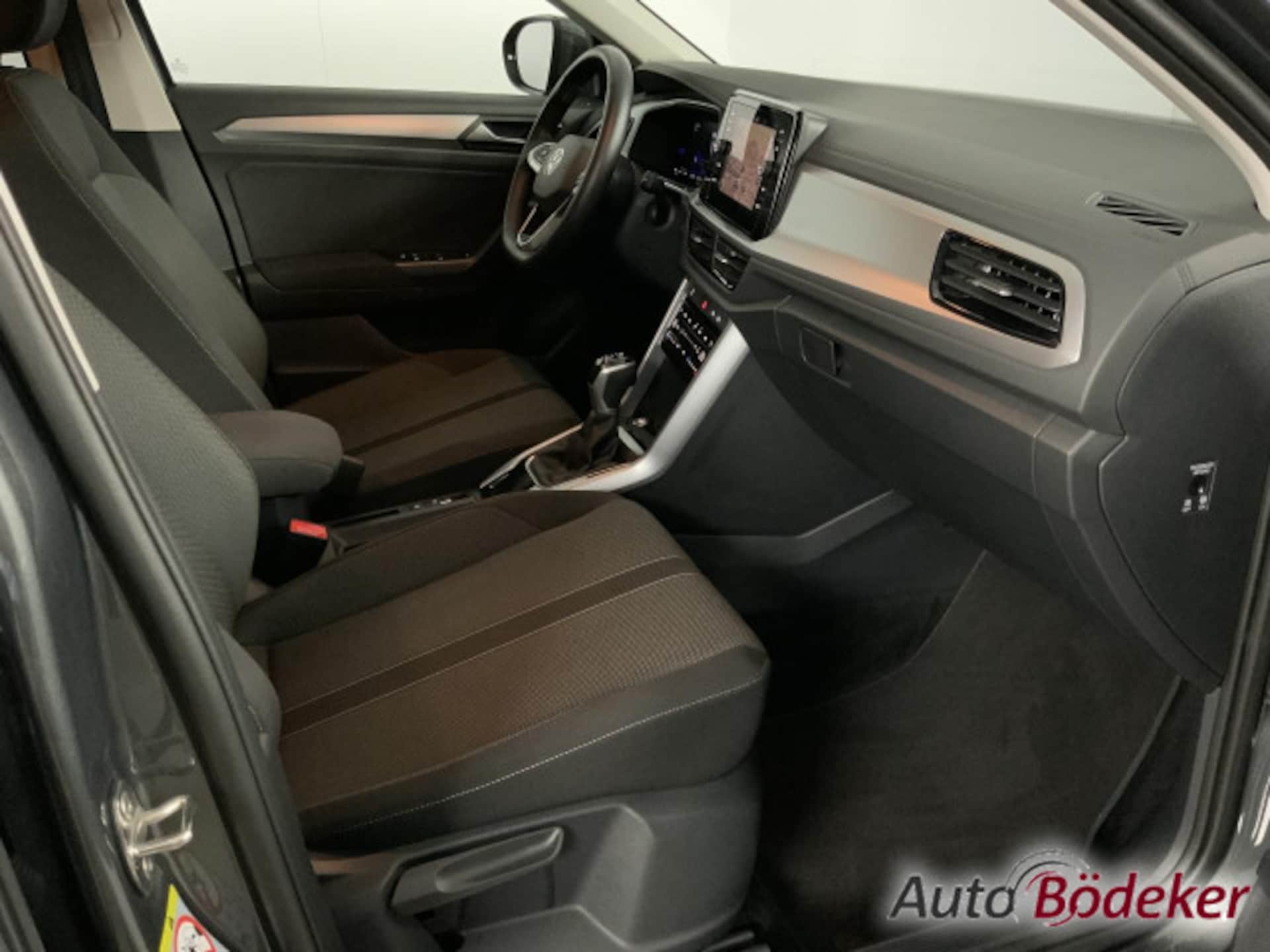 Volkswagen T-Roc Life