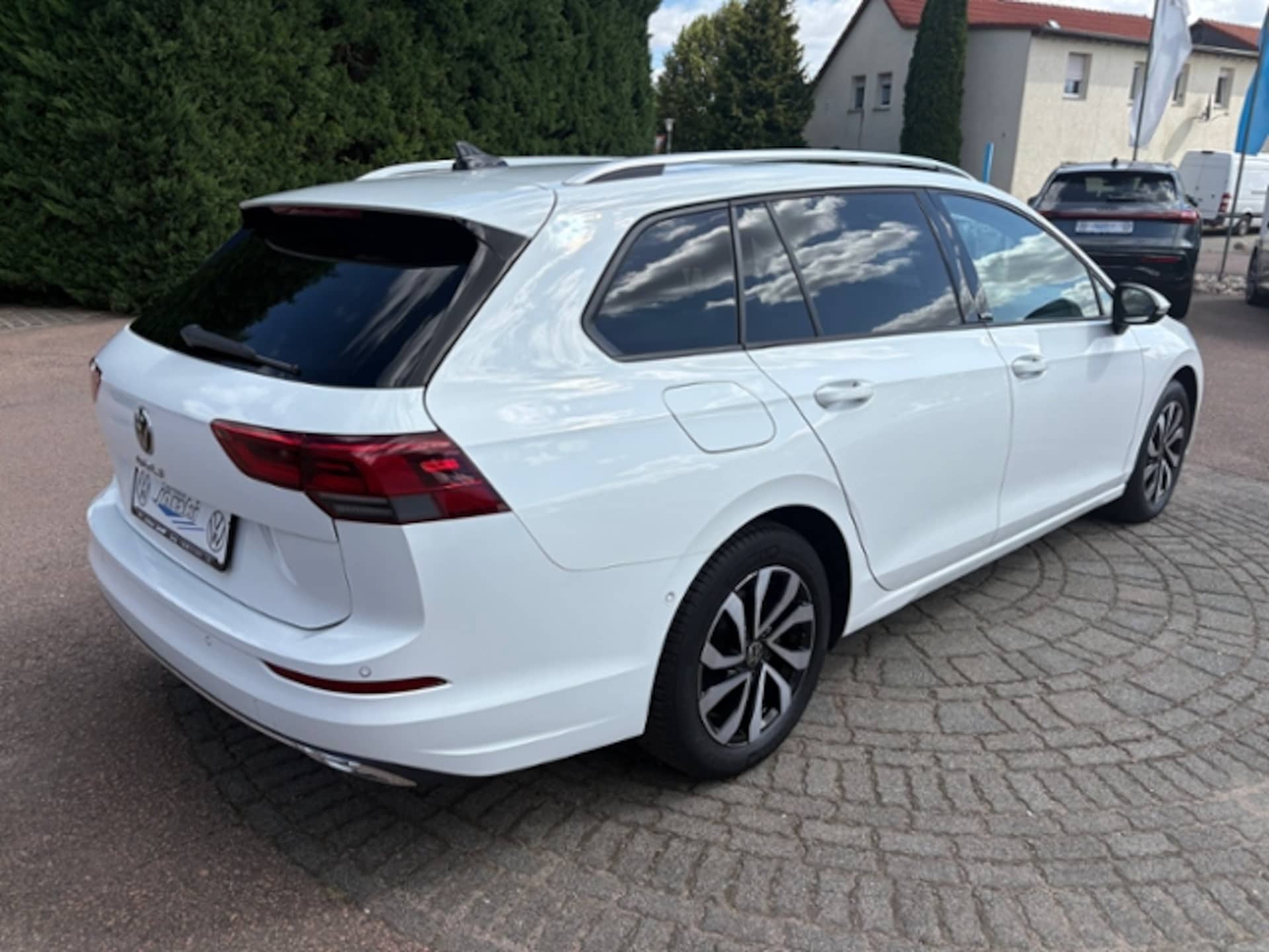 Volkswagen Golf Variant Active