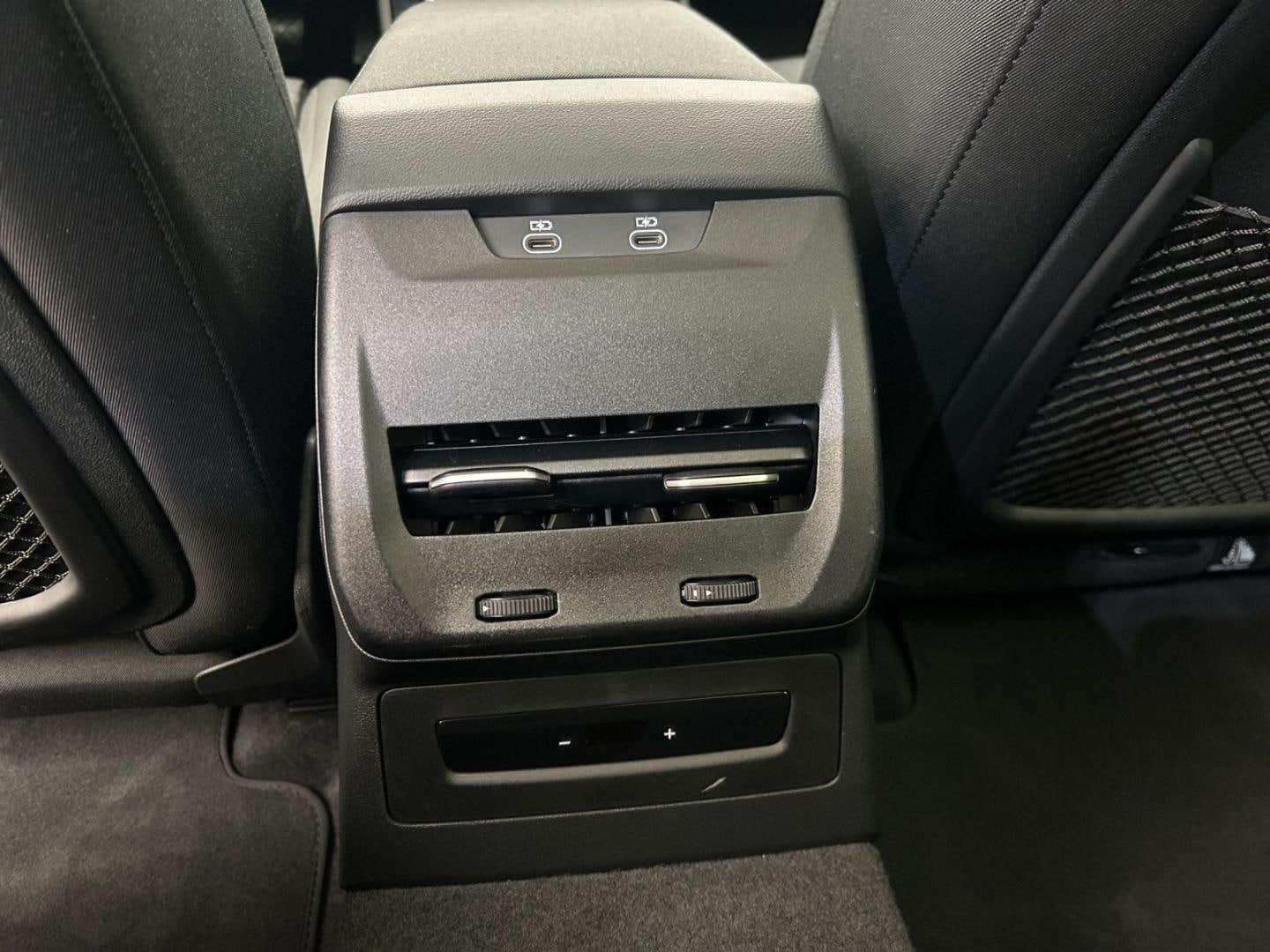 Bild über Audi A5 Avant TDI 150 kW S tronic - für weitere Informationen kontaktieren Sie den Audi Partner