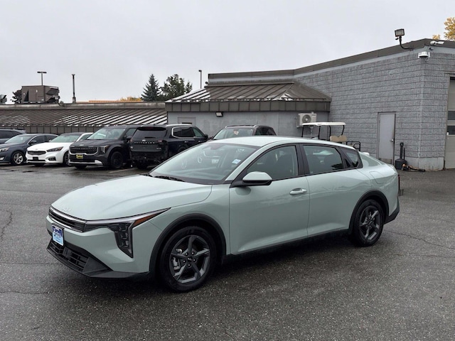 2026 Kia K4
