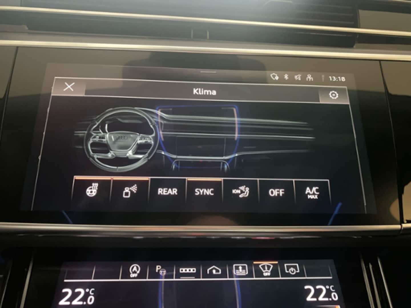 Bild über Audi A8 50 TDI quattro tiptronic - für weitere Informationen kontaktieren Sie den Audi Partner