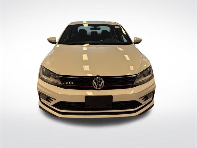 3VW5T7AJ1HM313173