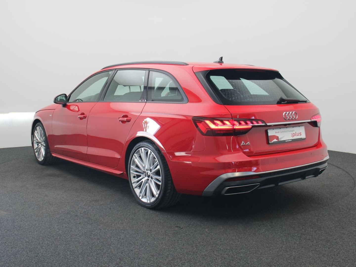 Bild über Audi A4 Avant S line 40 TFSI S tronic - für weitere Informationen kontaktieren Sie den Audi Partner
