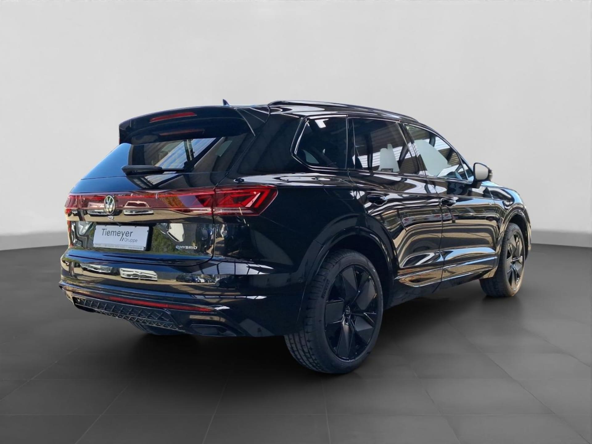 Volkswagen Touareg R