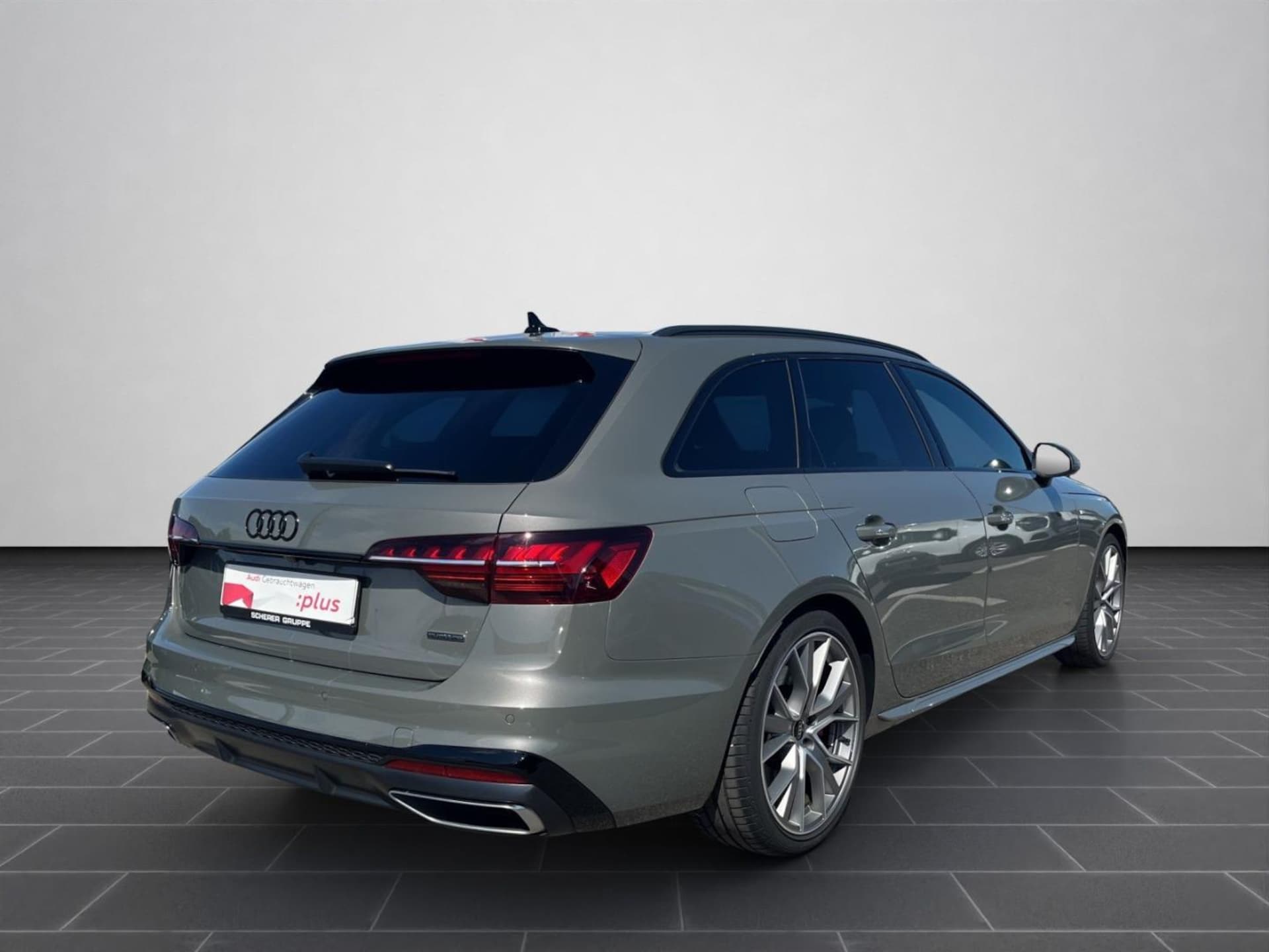 Audi A4 Avant S line