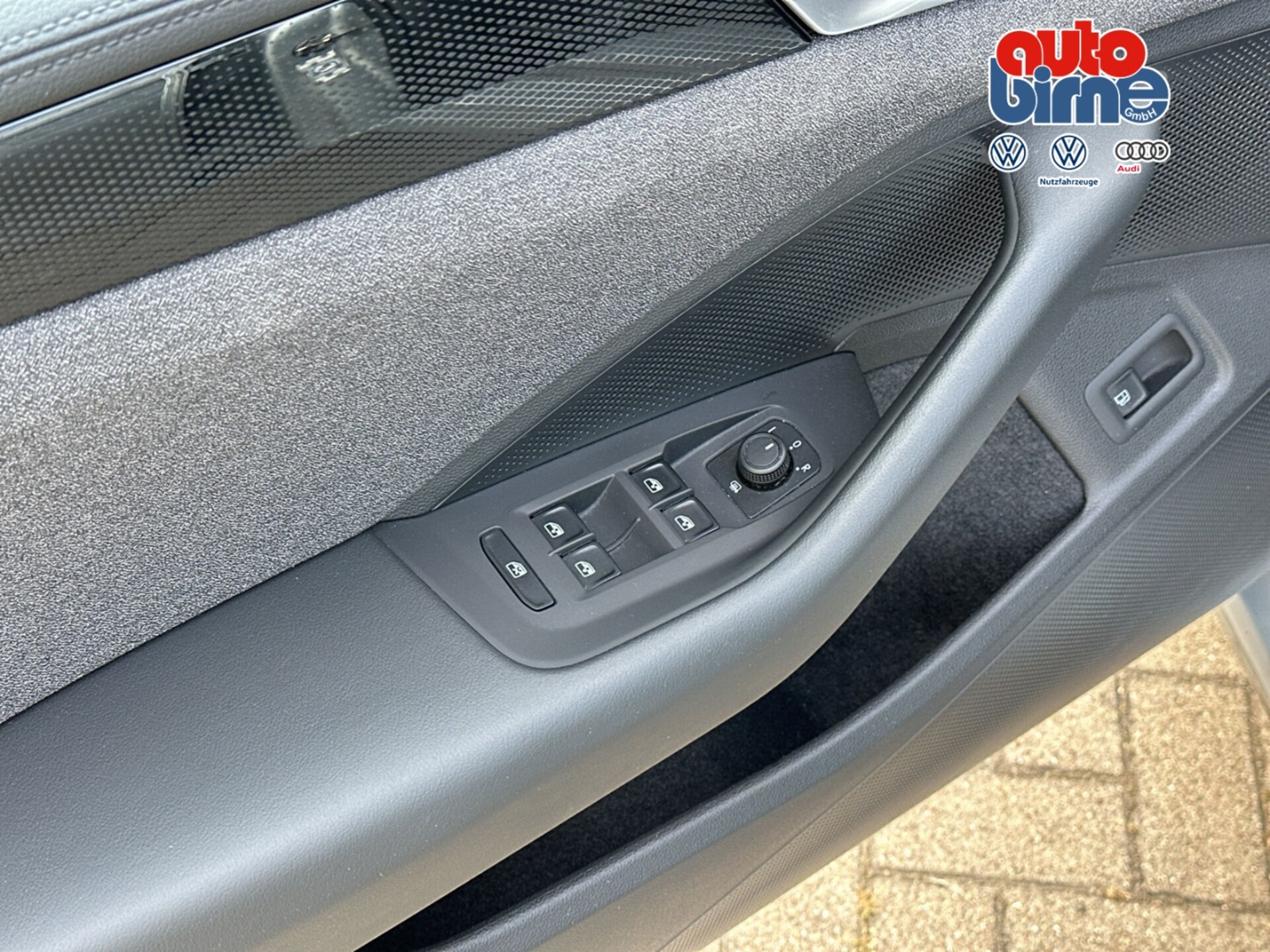 Volkswagen Passat Basis-Modell