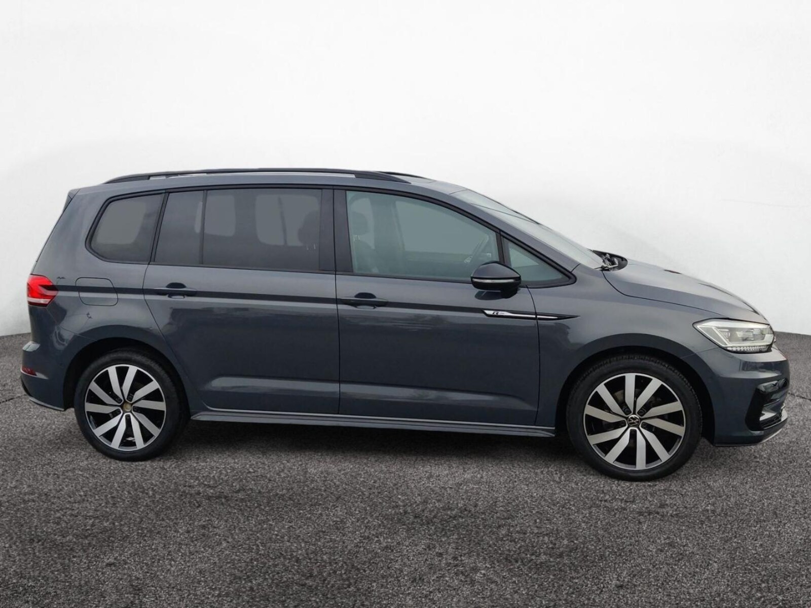 Volkswagen Touran – Bild 8