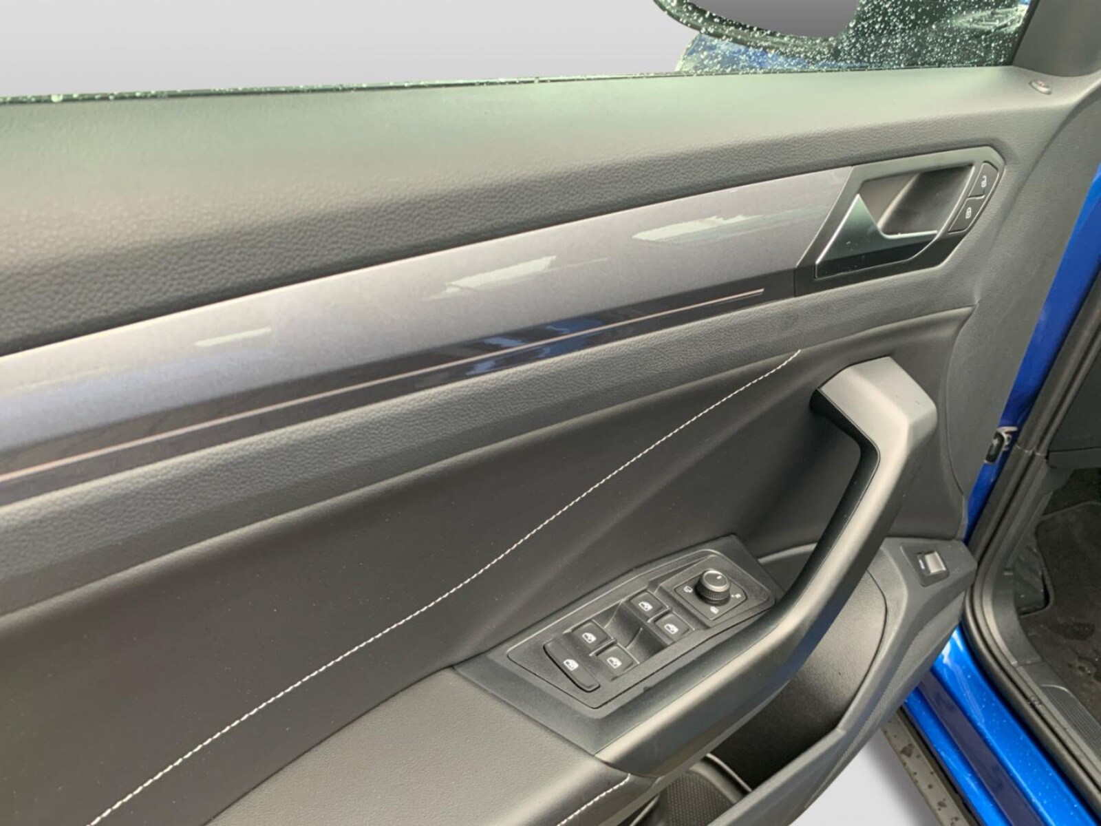 Volkswagen T-Roc – Bild 15