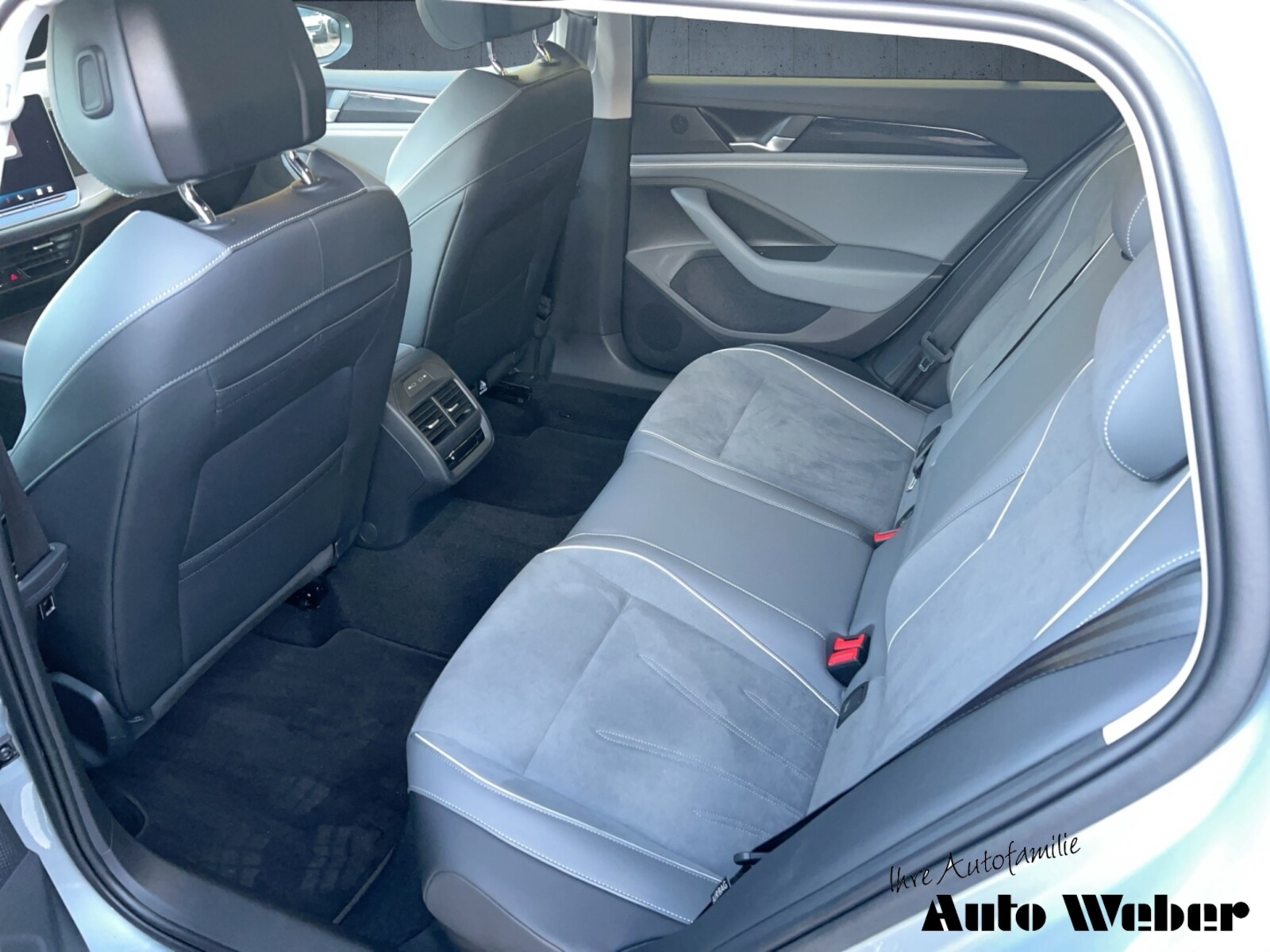 Volkswagen Passat – Bild 12