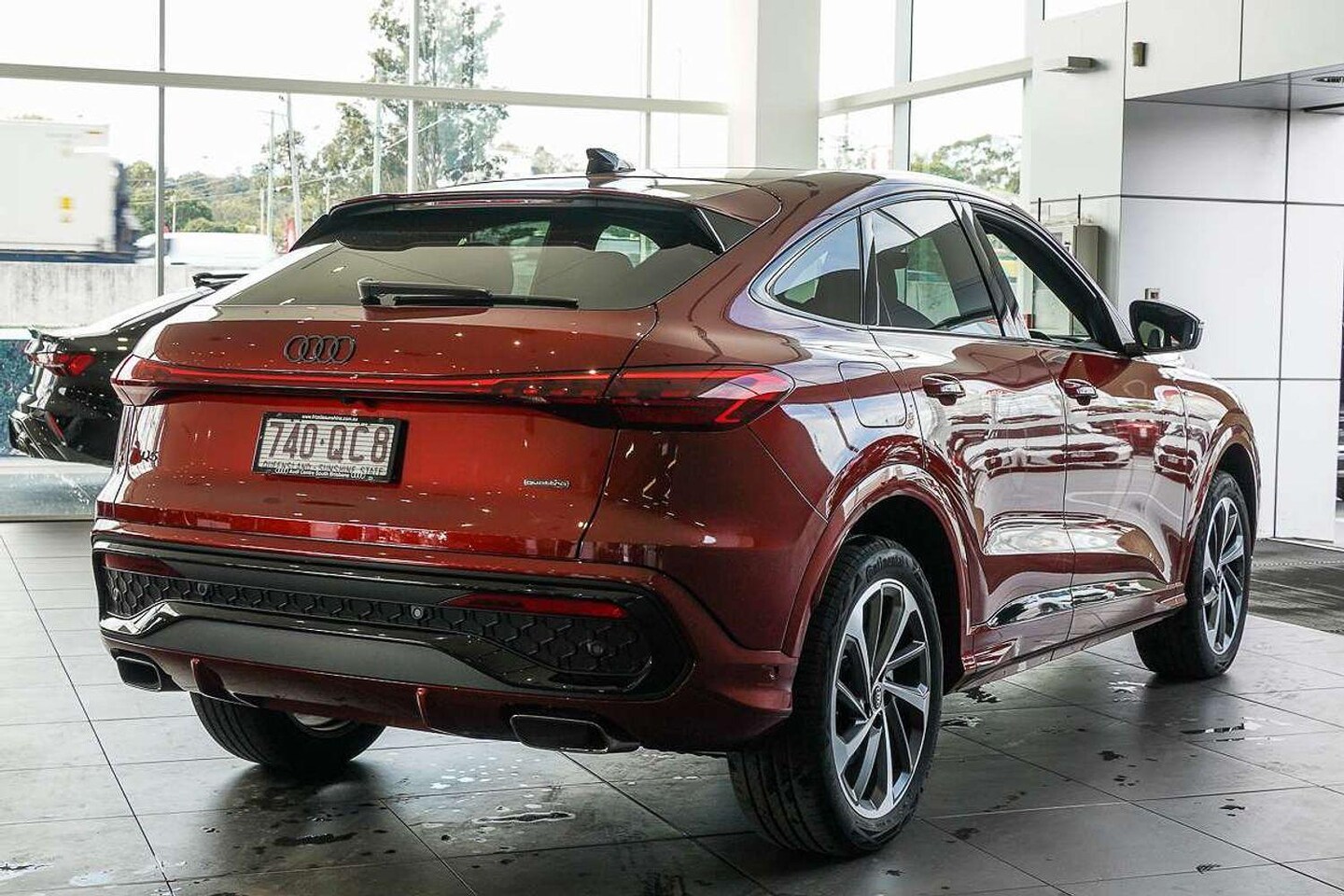 Image about Audi Q5 Sportback TFSI quattro 200 kW sport