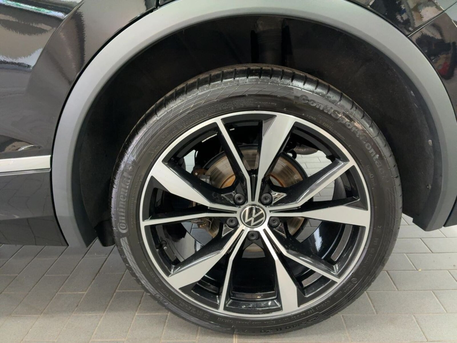 Volkswagen Tiguan Allspace – Bild 11