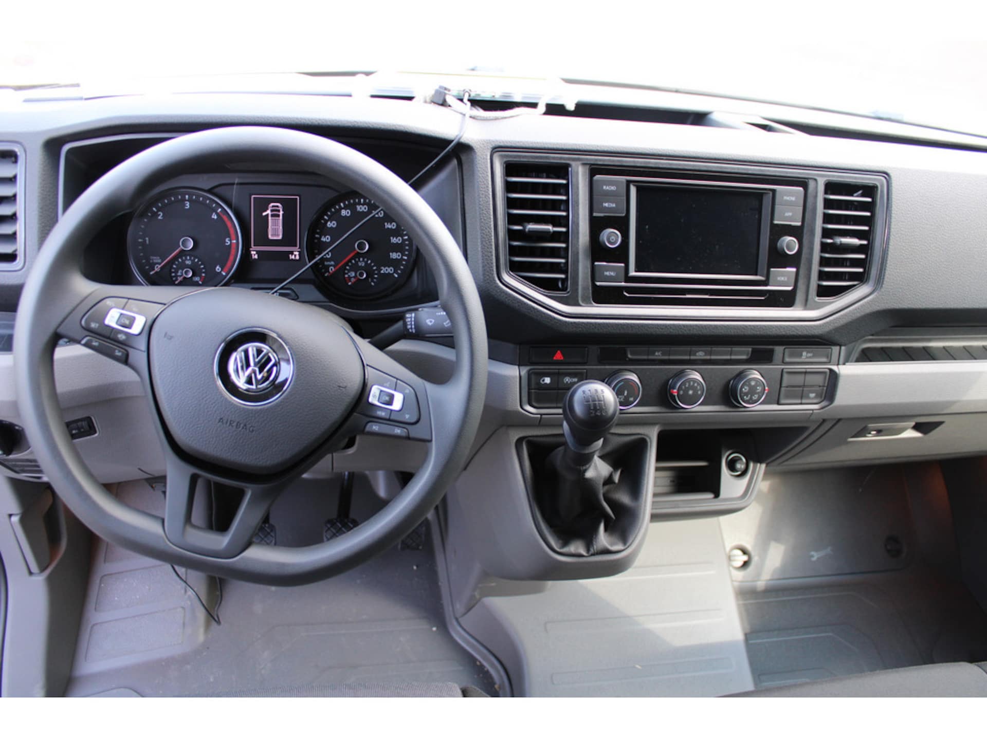 Volkswagen Crafter Kasten mittlerer Radstand