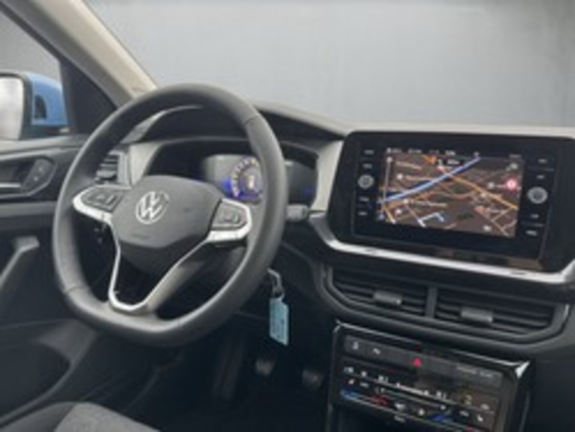 Volkswagen T-Cross Life