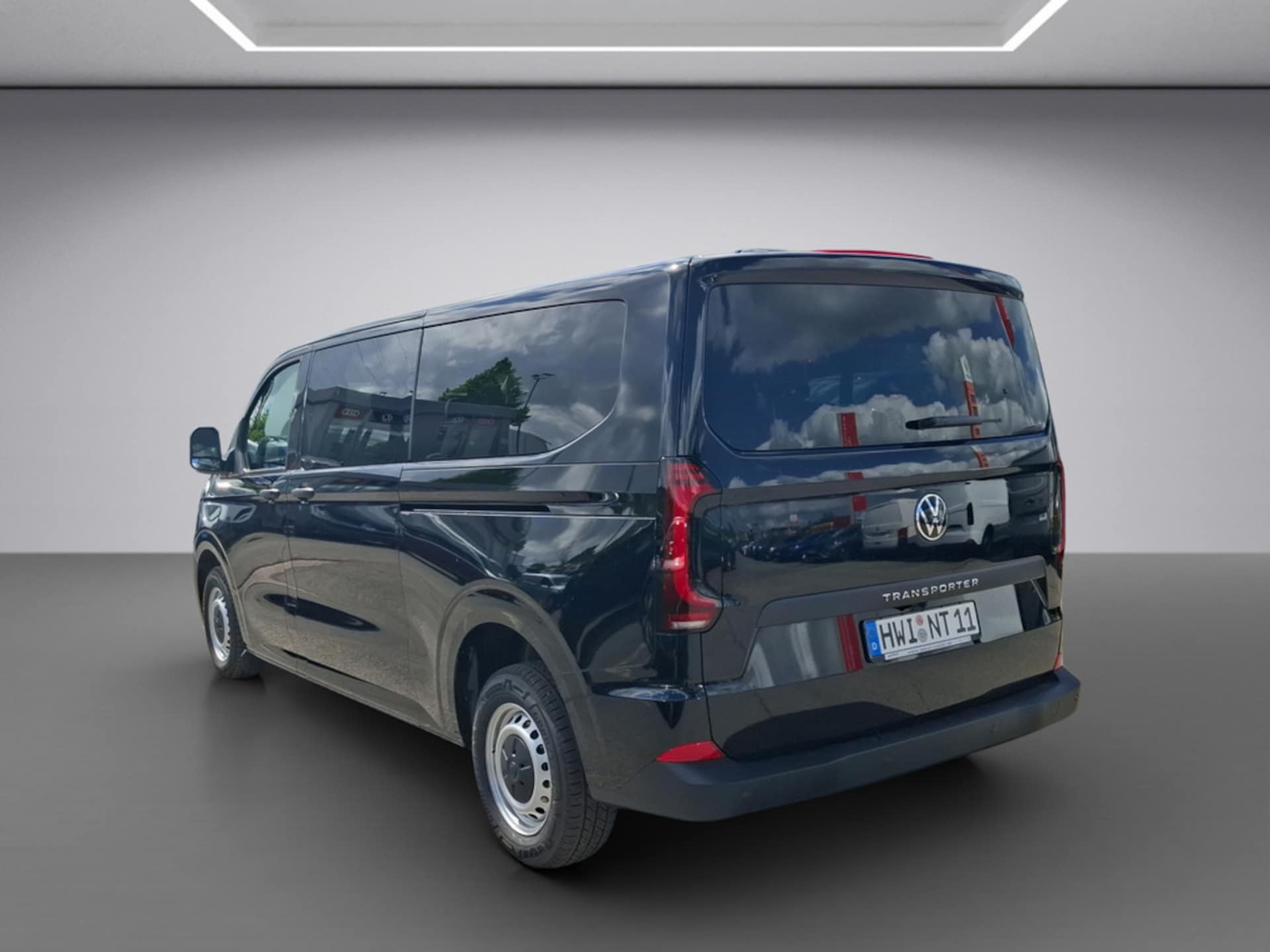Volkswagen Transporter Kombi langer Radstand