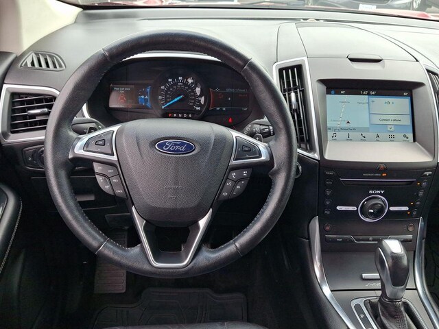 2016 Ford Edge