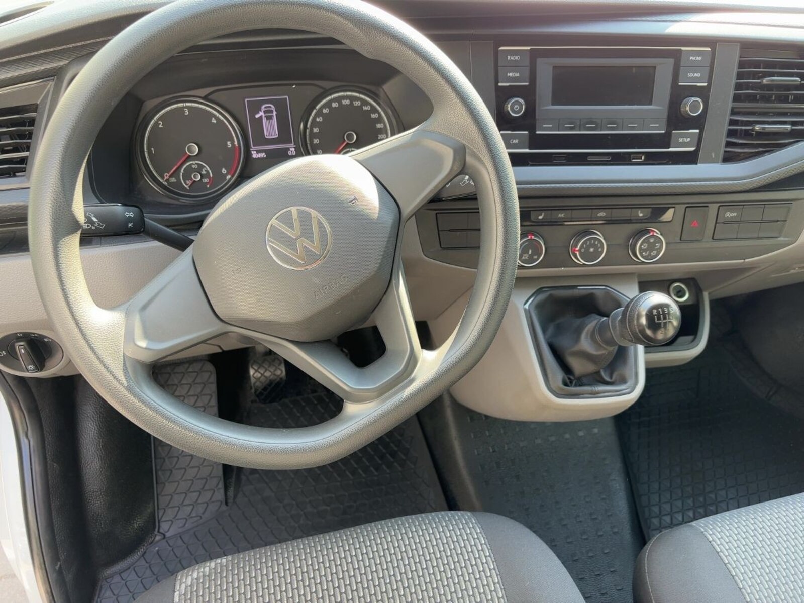 Volkswagen T6.1 Transporter Kasten kurzer Radstand – Bild 9
