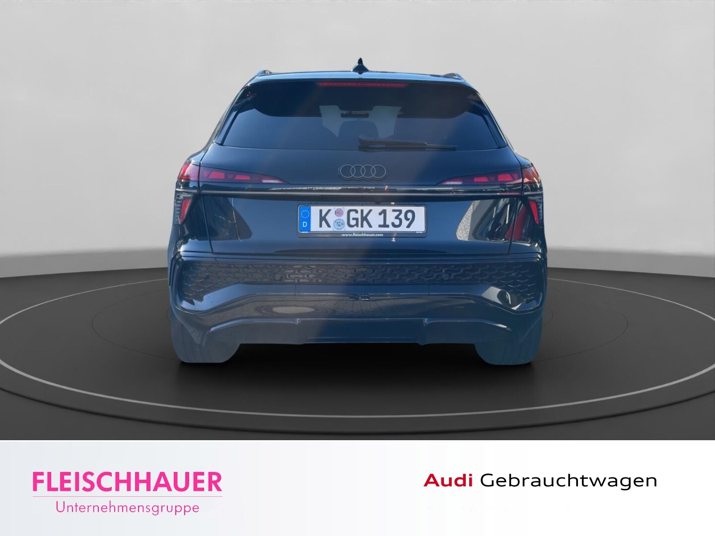 Bild über Audi Q3 SUV TDI 110 kW S tronic - für weitere Informationen kontaktieren Sie den Audi Partner