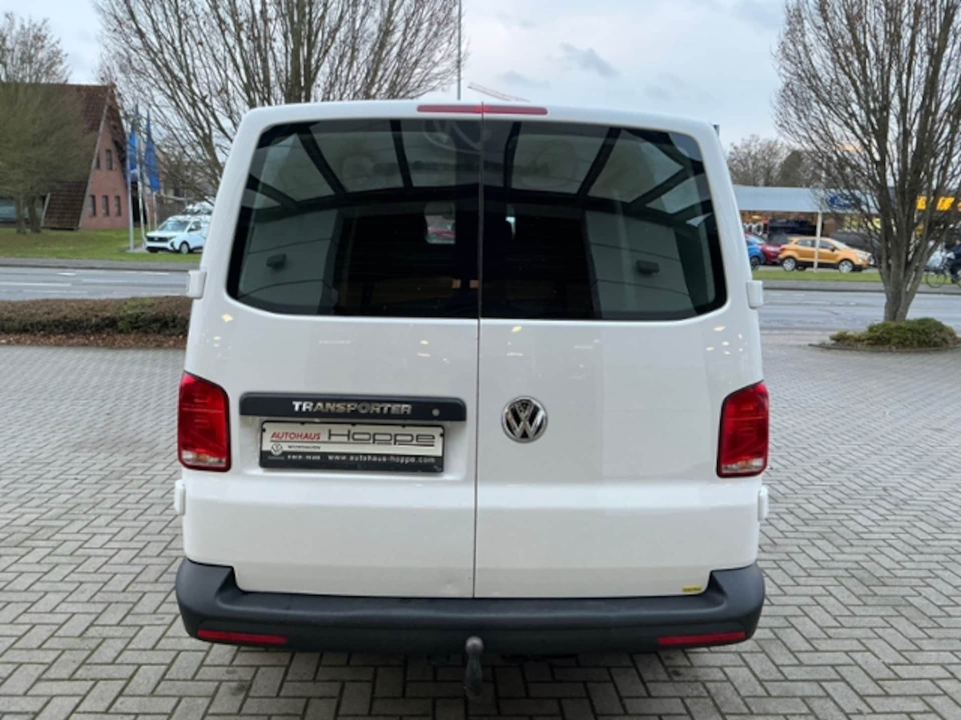 Volkswagen T6.1 Transporter Kasten langer Radstand