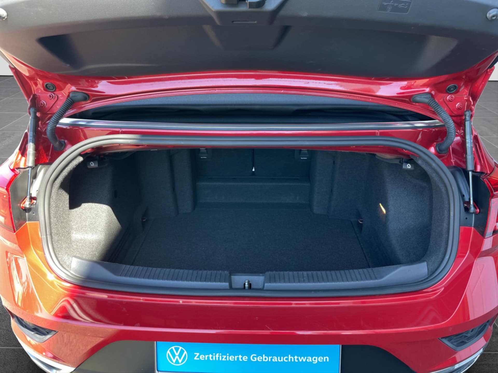 Volkswagen T-Roc Cabriolet Style