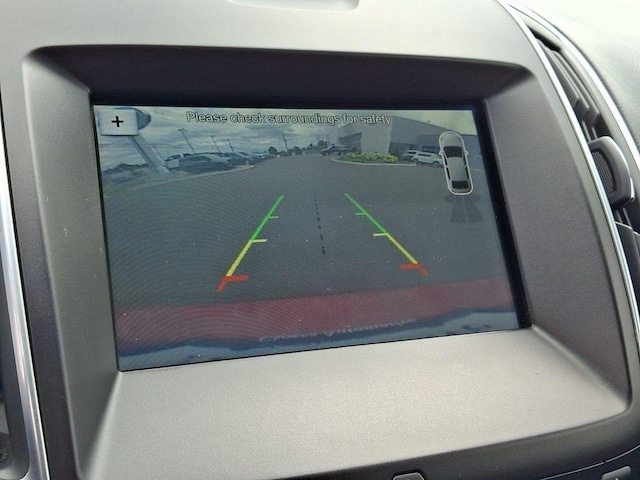 2016 Ford Edge