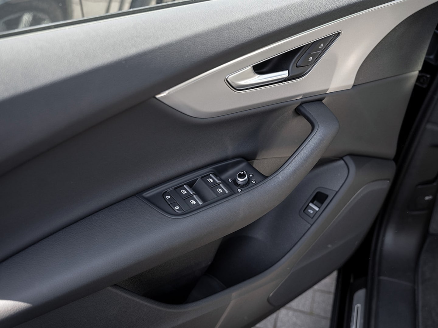 Bild über Audi Q7 competition plus 50 TDI quattro tiptronic - für weitere Informationen kontaktieren Sie den Audi Partner