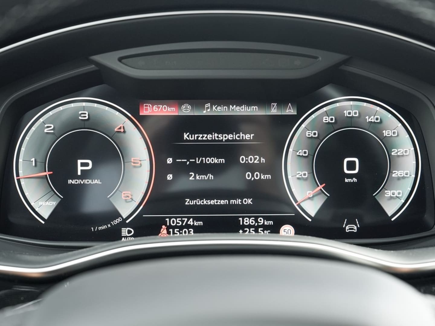 Bild über Audi Q8 SUV 50 TDI quattro tiptronic - für weitere Informationen kontaktieren Sie den Audi Partner