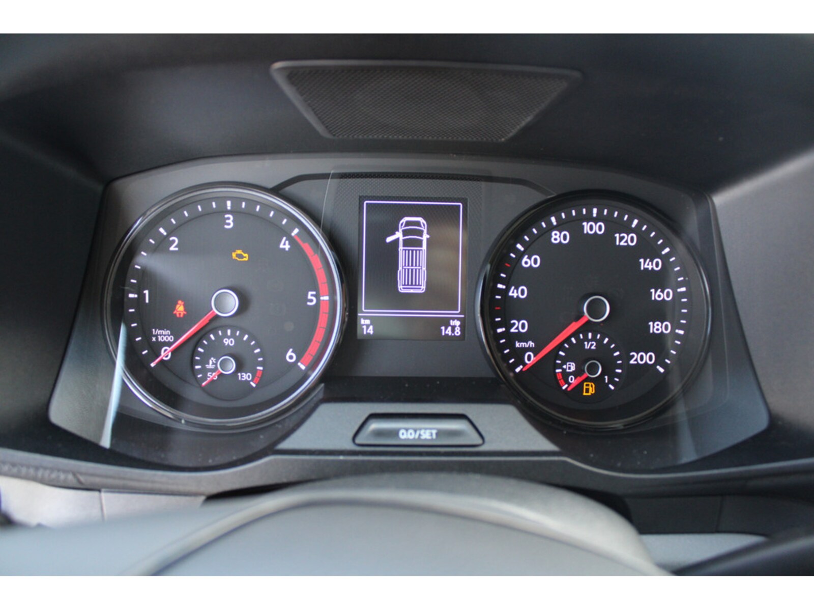 Volkswagen Crafter Kasten mittlerer Radstand – Bild 15