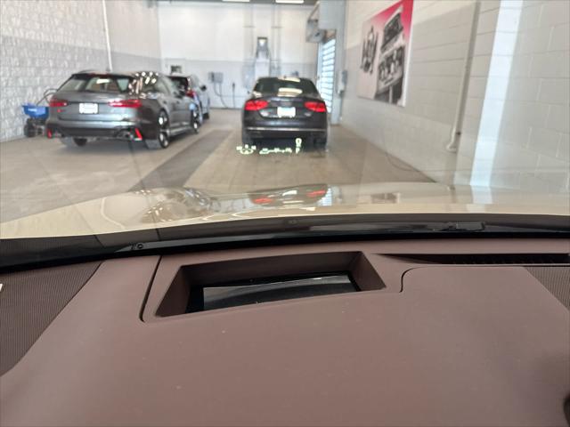 2019 LEXUS RX - Image 18