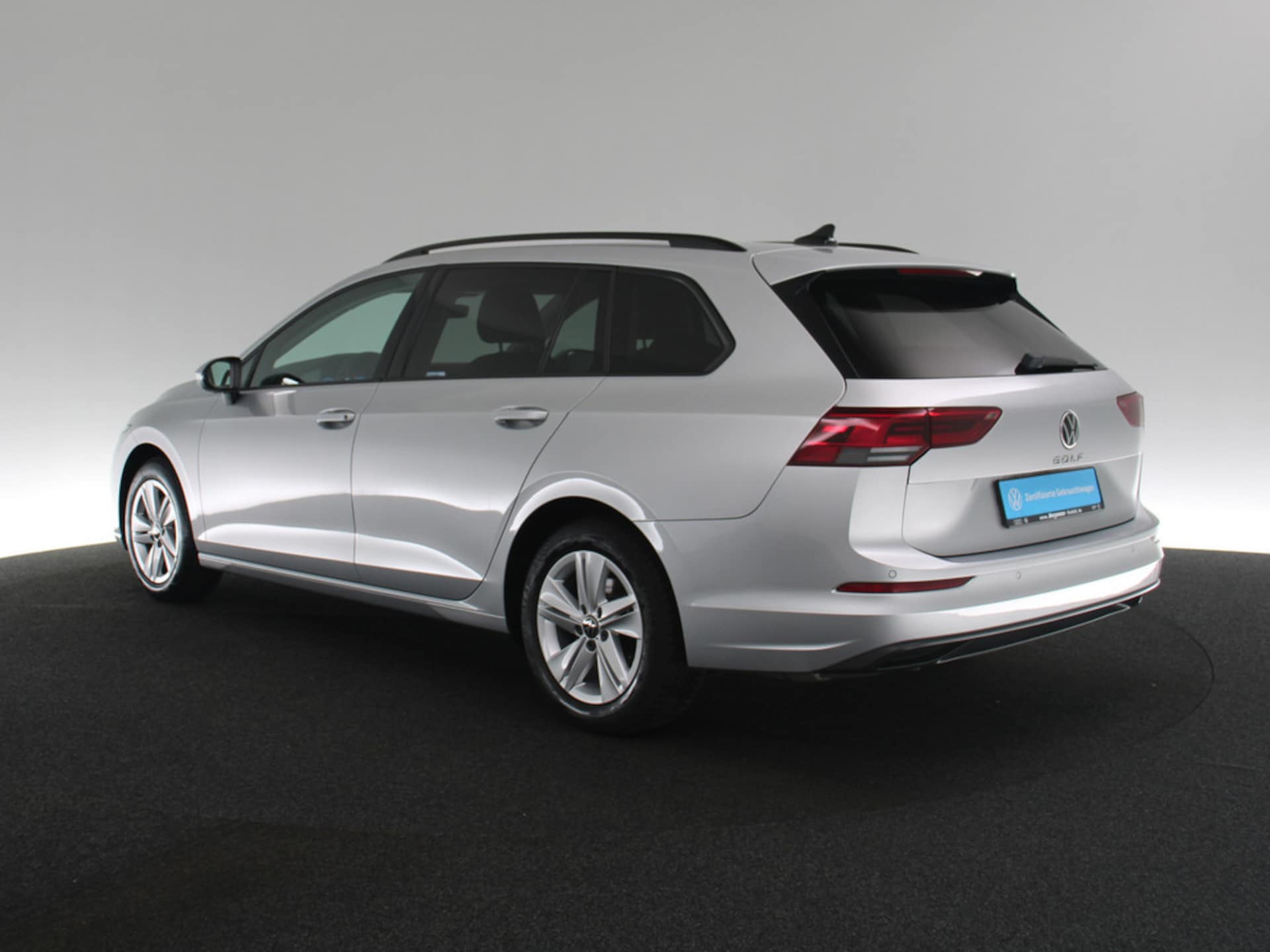 Volkswagen Golf Variant Life