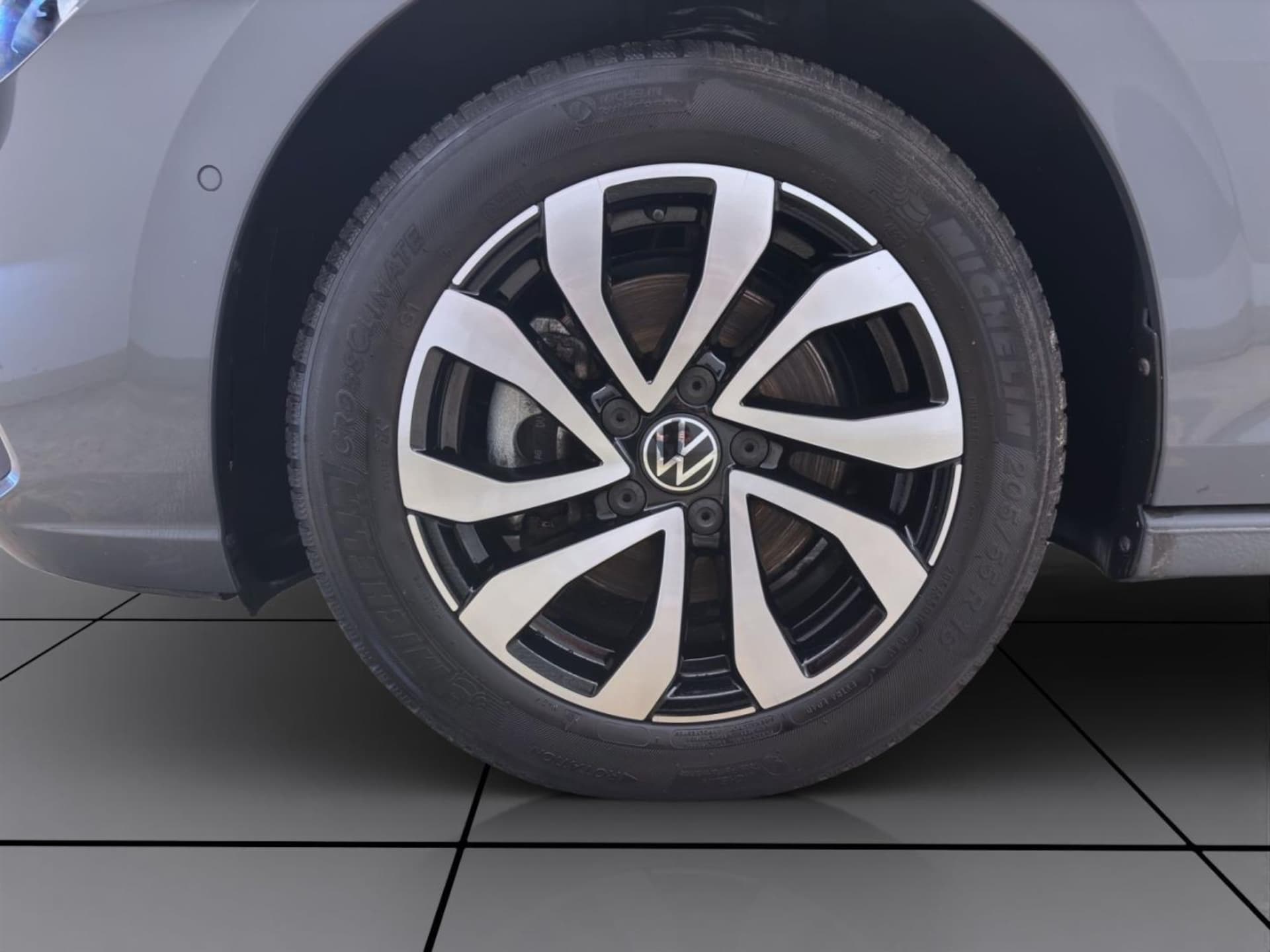 Volkswagen Golf Active