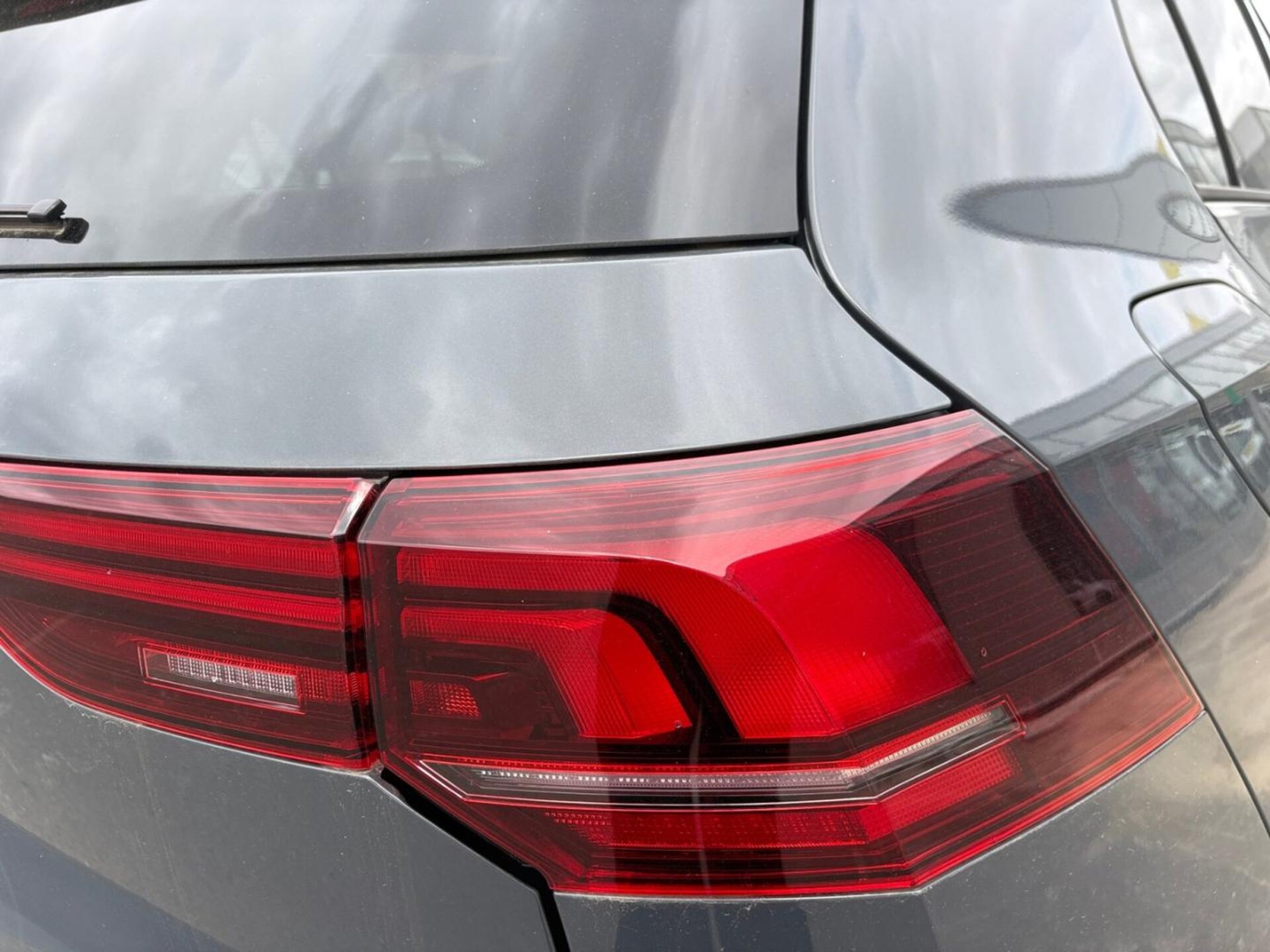 Volkswagen Golf R-Line