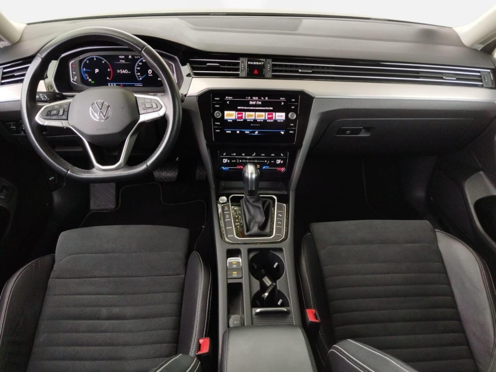 Volkswagen Passat Variant Elegance