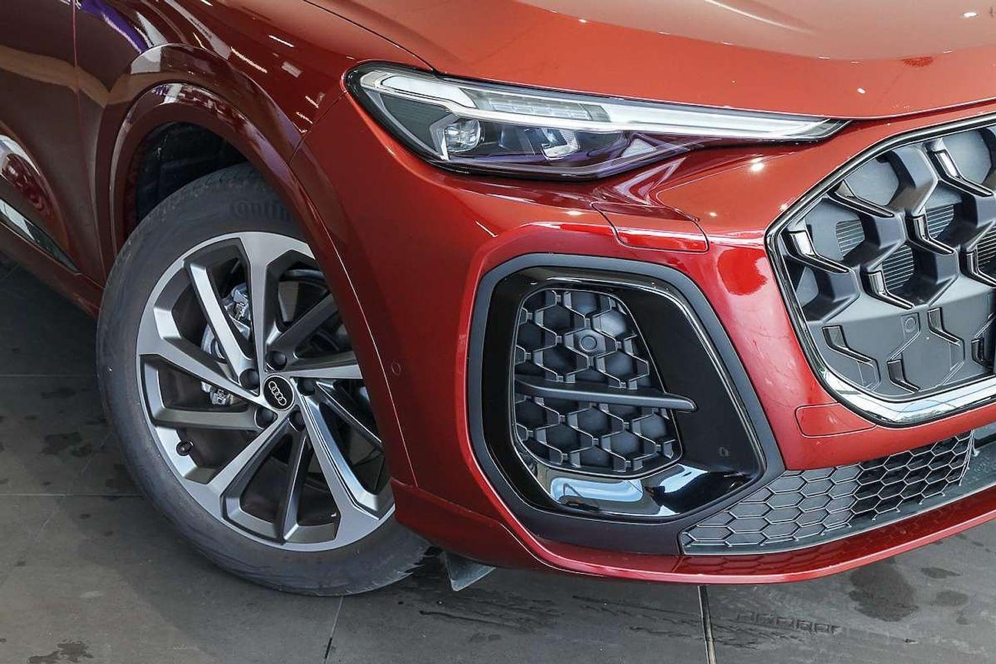 Image about Audi Q5 Sportback TFSI quattro 200 kW sport