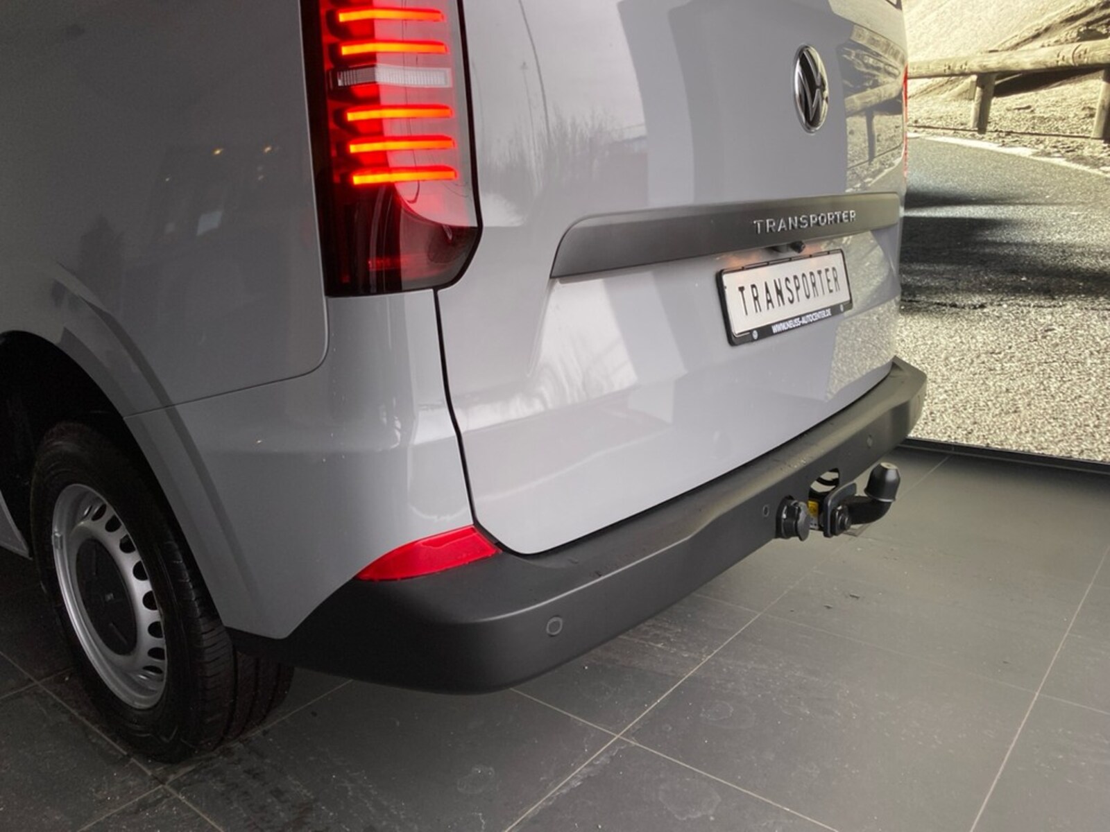 Volkswagen Transporter Kombi kurzer Radstand – Bild 19