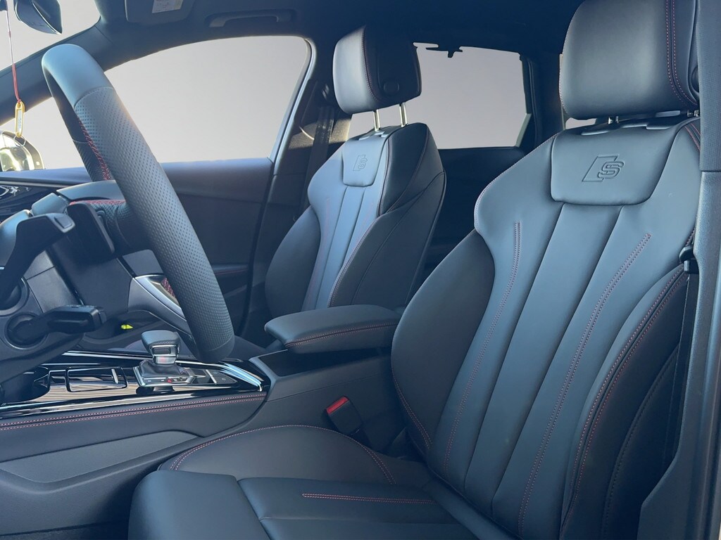 Image about Audi A4 Avant S line 40 TDI quattro S tronic