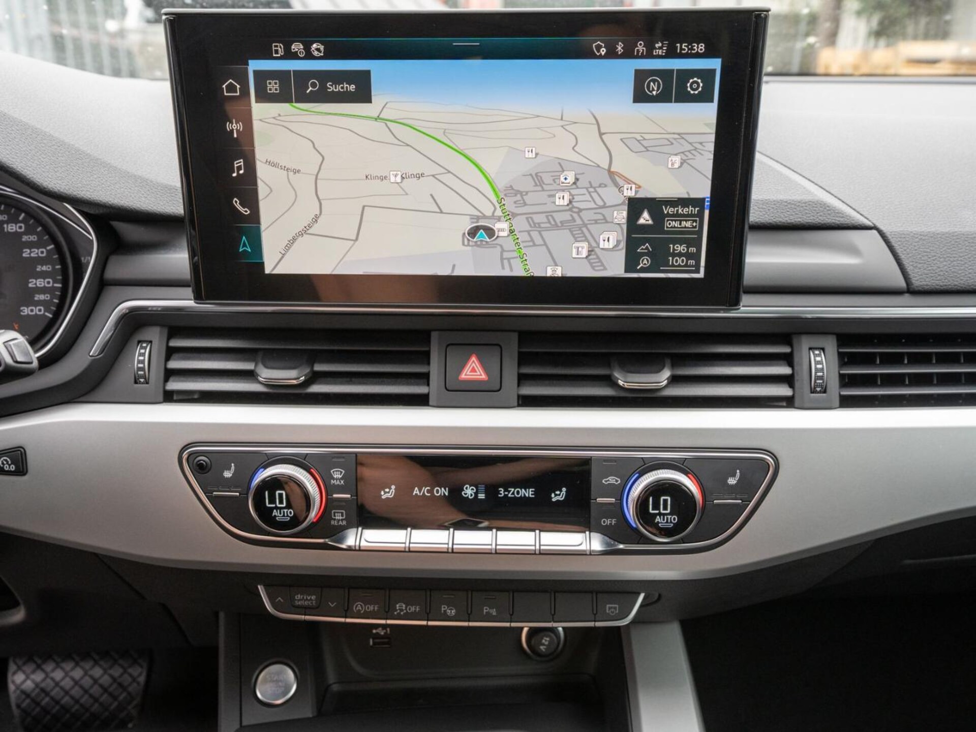 Audi A4 Avant Advanced