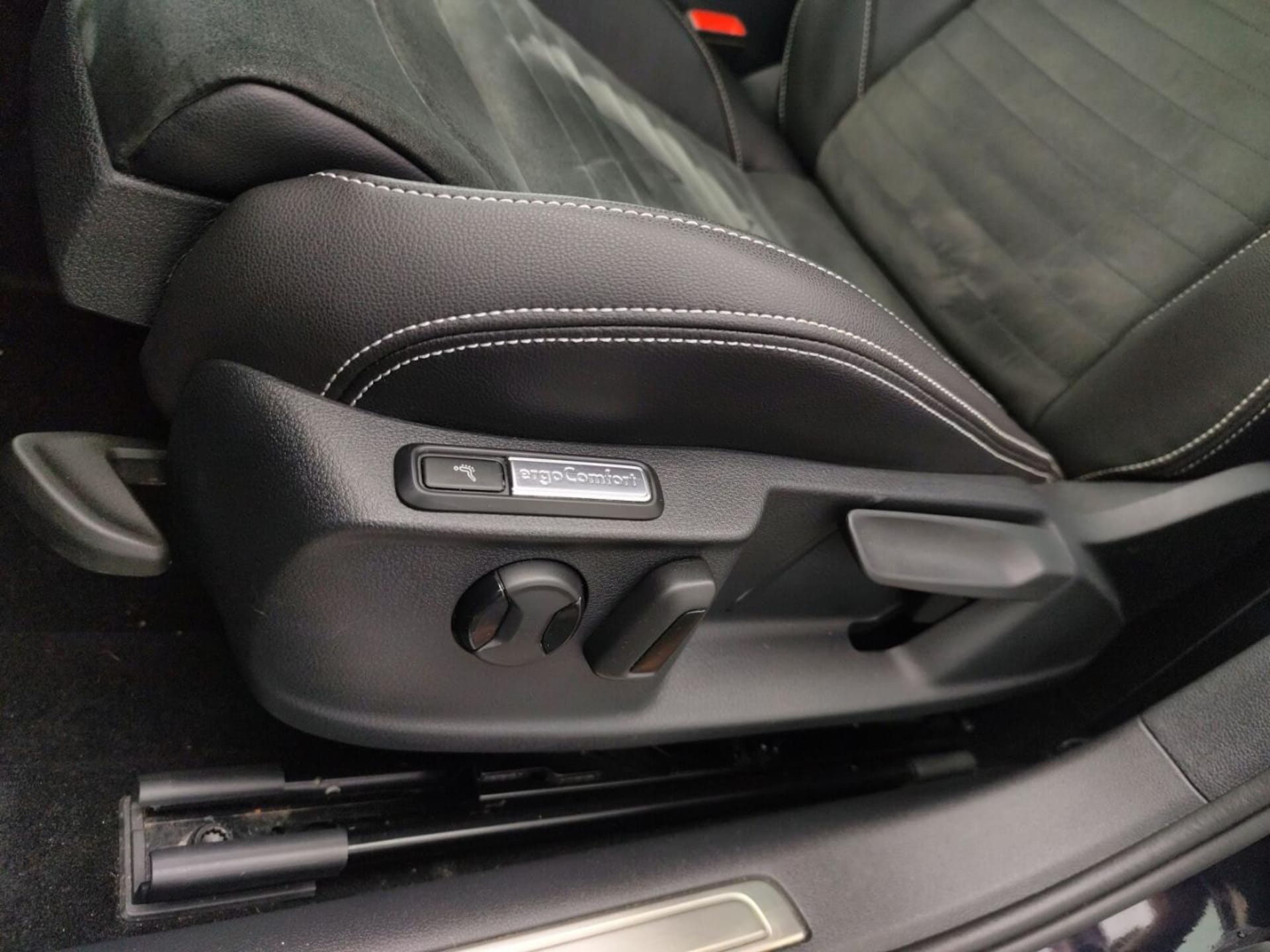 Volkswagen Passat Variant Elegance
