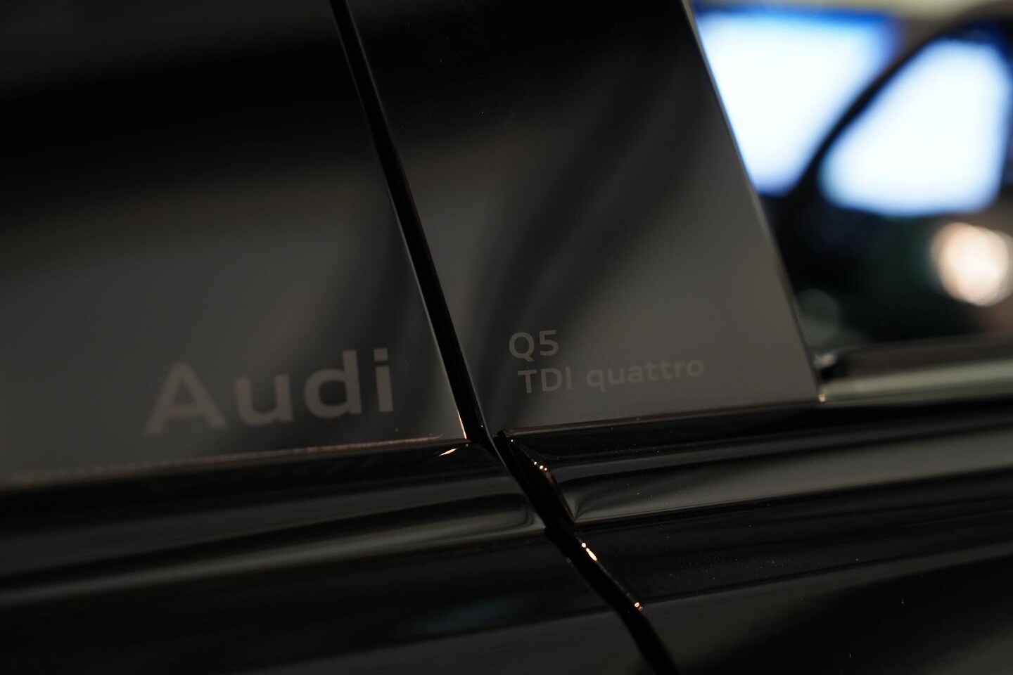 Image about Audi Q5 SUV TDI quattro 150 kW sport