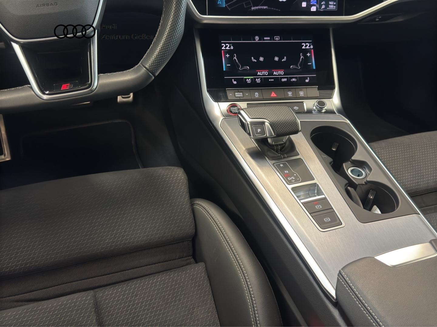 Bild über Audi S6 Avant TDI quattro tiptronic - für weitere Informationen kontaktieren Sie den Audi Partner