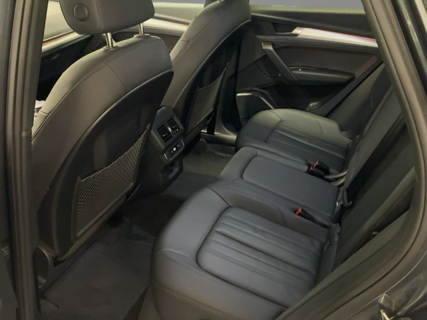 Bild über Audi Q5 Sportback 50 TDI quattro tiptronic - für weitere Informationen kontaktieren Sie den Audi Partner