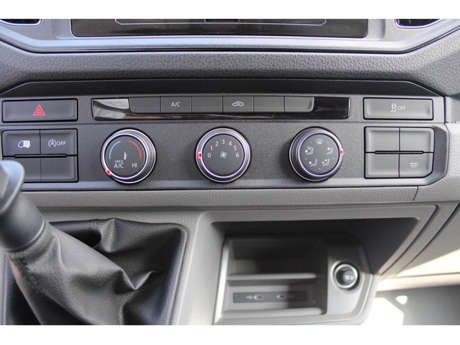 Volkswagen Crafter Kasten mittlerer Radstand – Bild 17