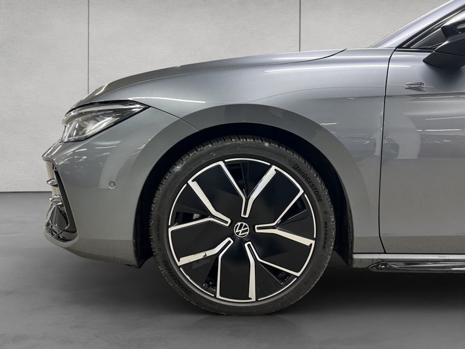Volkswagen Passat – Bild 13