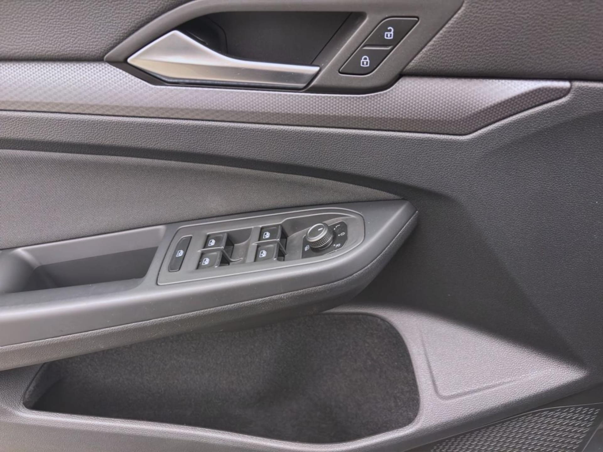 Volkswagen Golf Active