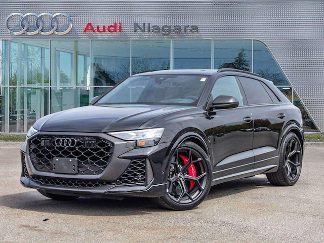 Photo of 2025 Audi RS Q8 SUV performance