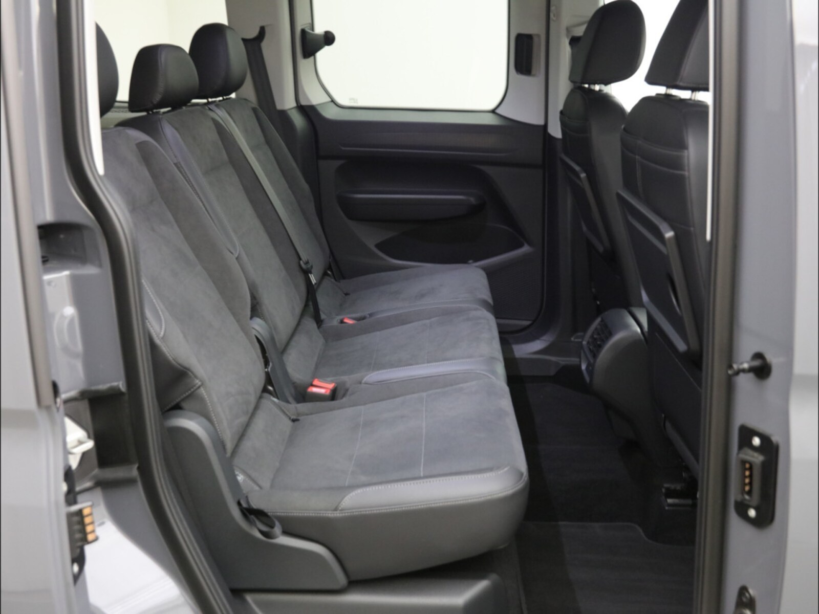 Volkswagen Caddy – Bild 7