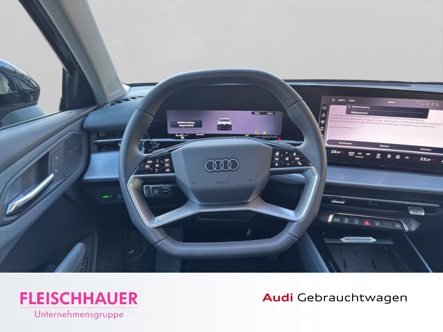 Bild über Audi Q3 SUV TDI 110 kW S tronic - für weitere Informationen kontaktieren Sie den Audi Partner