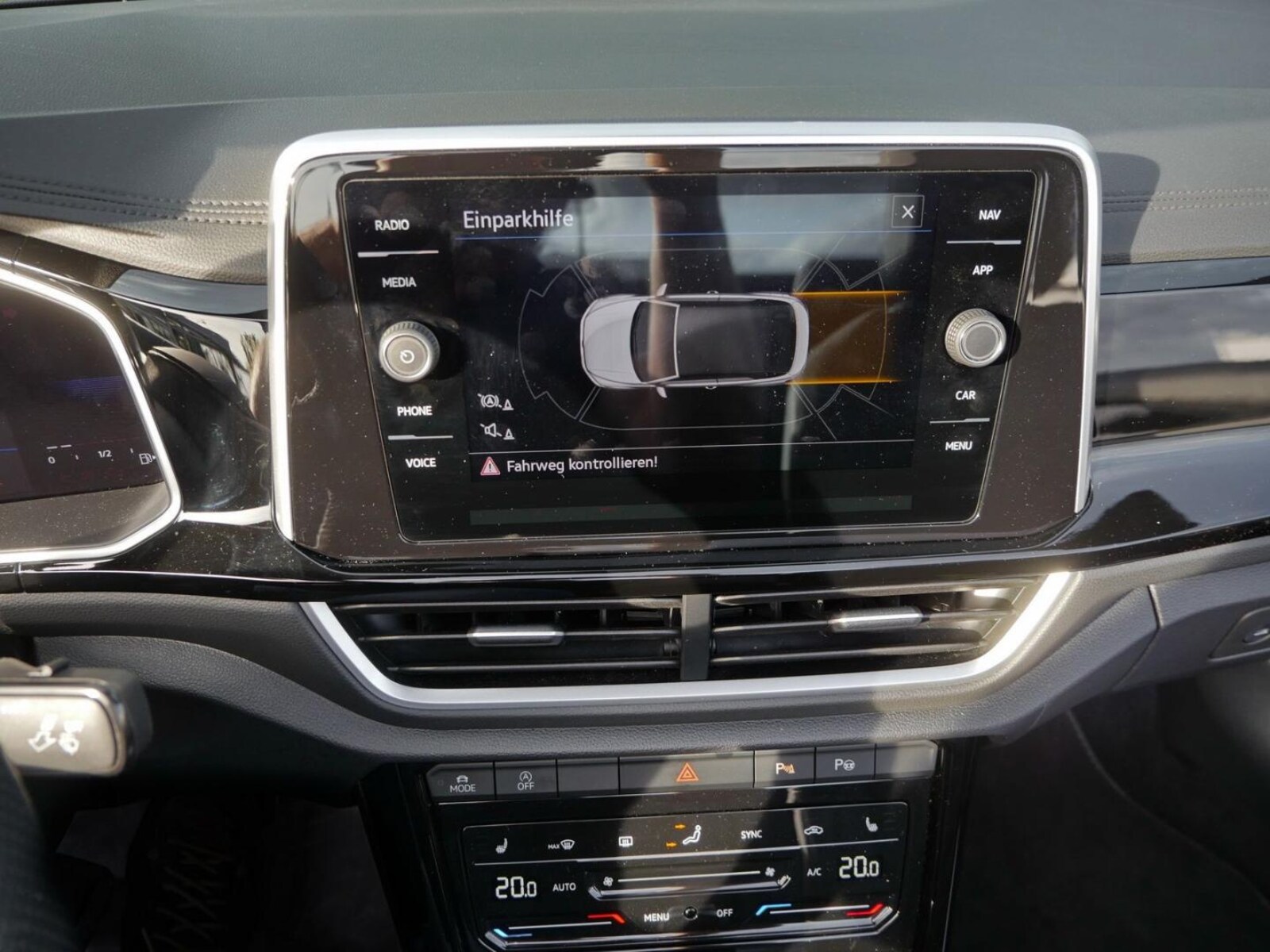 Volkswagen T-Roc Cabriolet – Bild 15